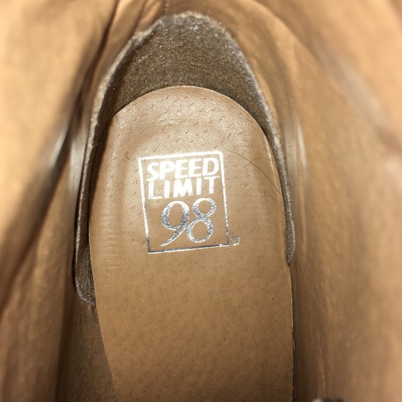 Platform Heel Lace Up Vegan Leather Ankle Booties Speed limit 98 Black/Brown - Picture 5 of 12